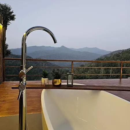Phulayya Chiangmai - Luxury Dome Hotel Ban Kai Noi Exterior photo